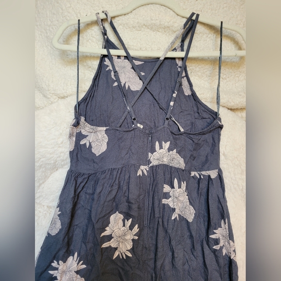 NWOT Roxy Dress, Grey/White Florals, Small - Picture 2 of 4
